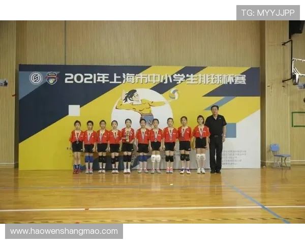 上海排球队在杯赛中的节奏掌控与表现分析 上海排球队在杯赛中的节奏掌控与表现分析