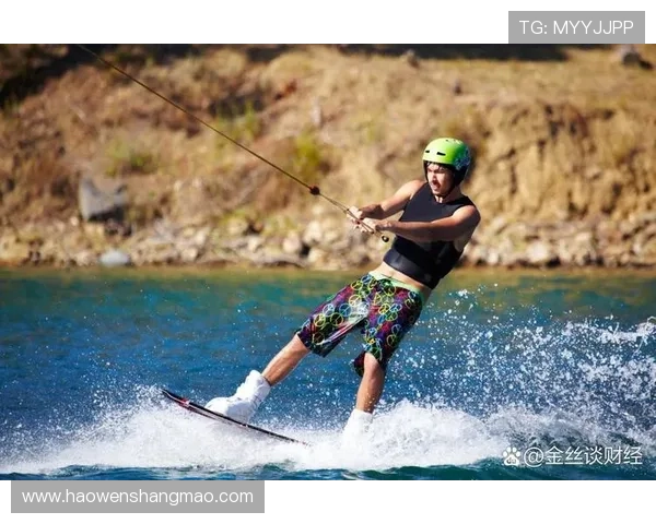 上海极限运动队状态分析与发展前景探讨聚焦极限运动的热潮与挑战 上海极限运动队状态分析与发展前景探讨聚焦极限运动的热潮与挑战