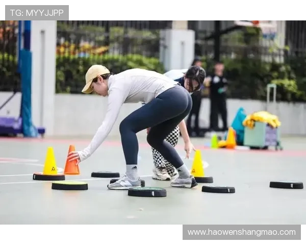 杭州飞盘队在世界滑板锦标赛中的团队协作表现引发热议与赞赏