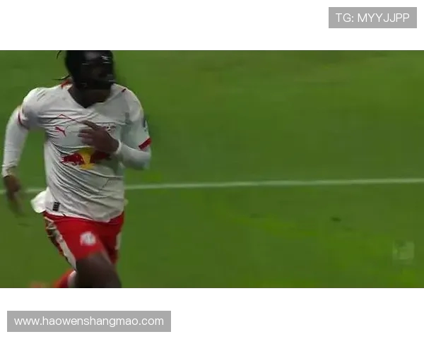 曼联与莱比锡红牛精彩对决视频回顾全场亮点与精彩瞬间 曼联与莱比锡红牛精彩对决视频回顾全场亮点与精彩瞬间