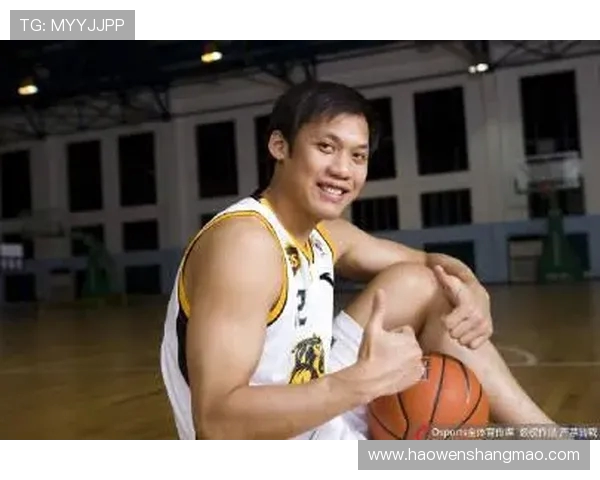 张强专访：从青涩少年到篮球巨星的辉煌历程回顾与展望