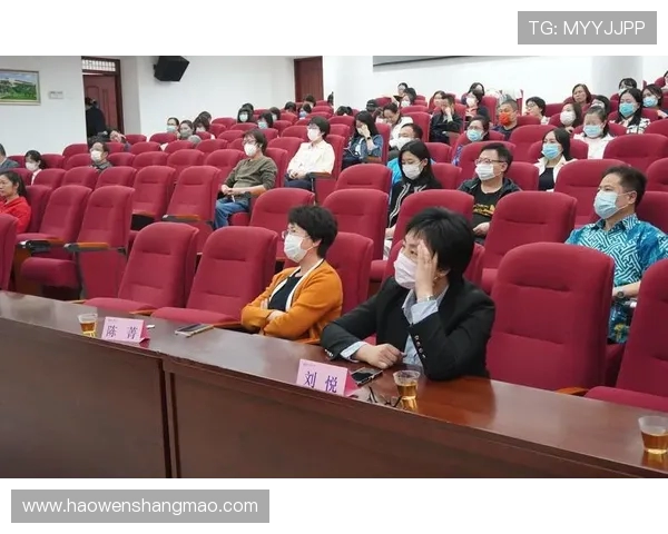 杨丽独家分享乒乓球技巧与心得助你提升球技的秘诀与经验